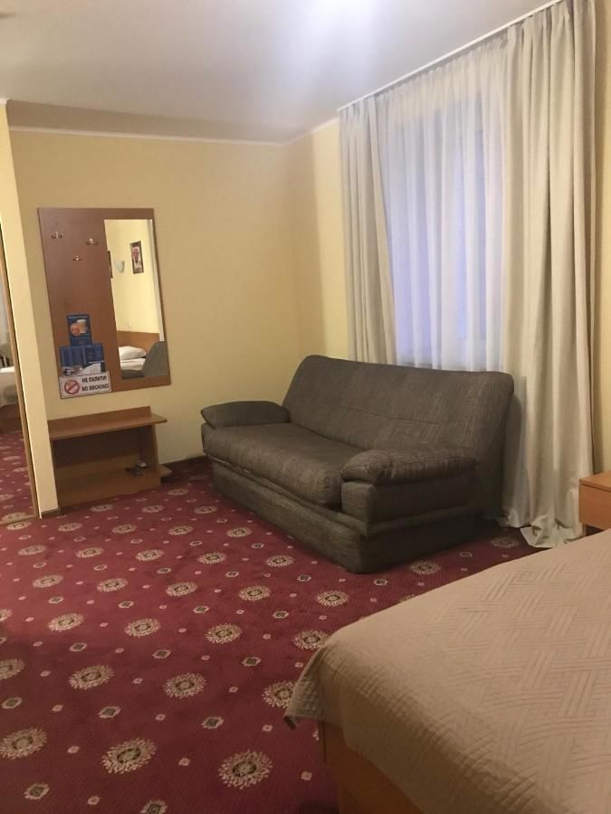 Отель Hotel Nika Киев-14